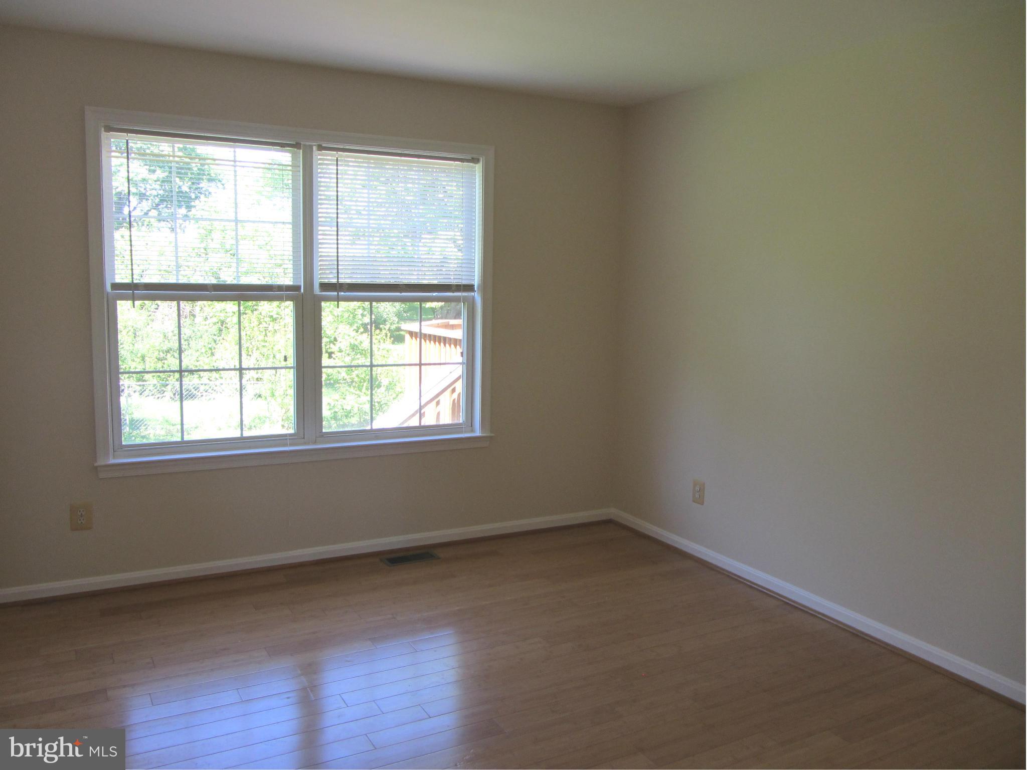672 Broadview Avenue Warrenton, VA 20186 - Photo 10 of 29 Bedroom (Master)