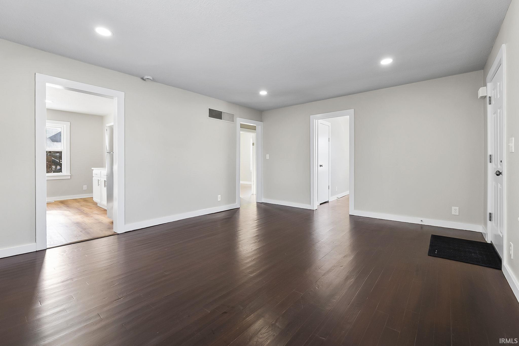 411 West Paulding Road Fort Wayne, IN 46807 - Photo 3 of 12