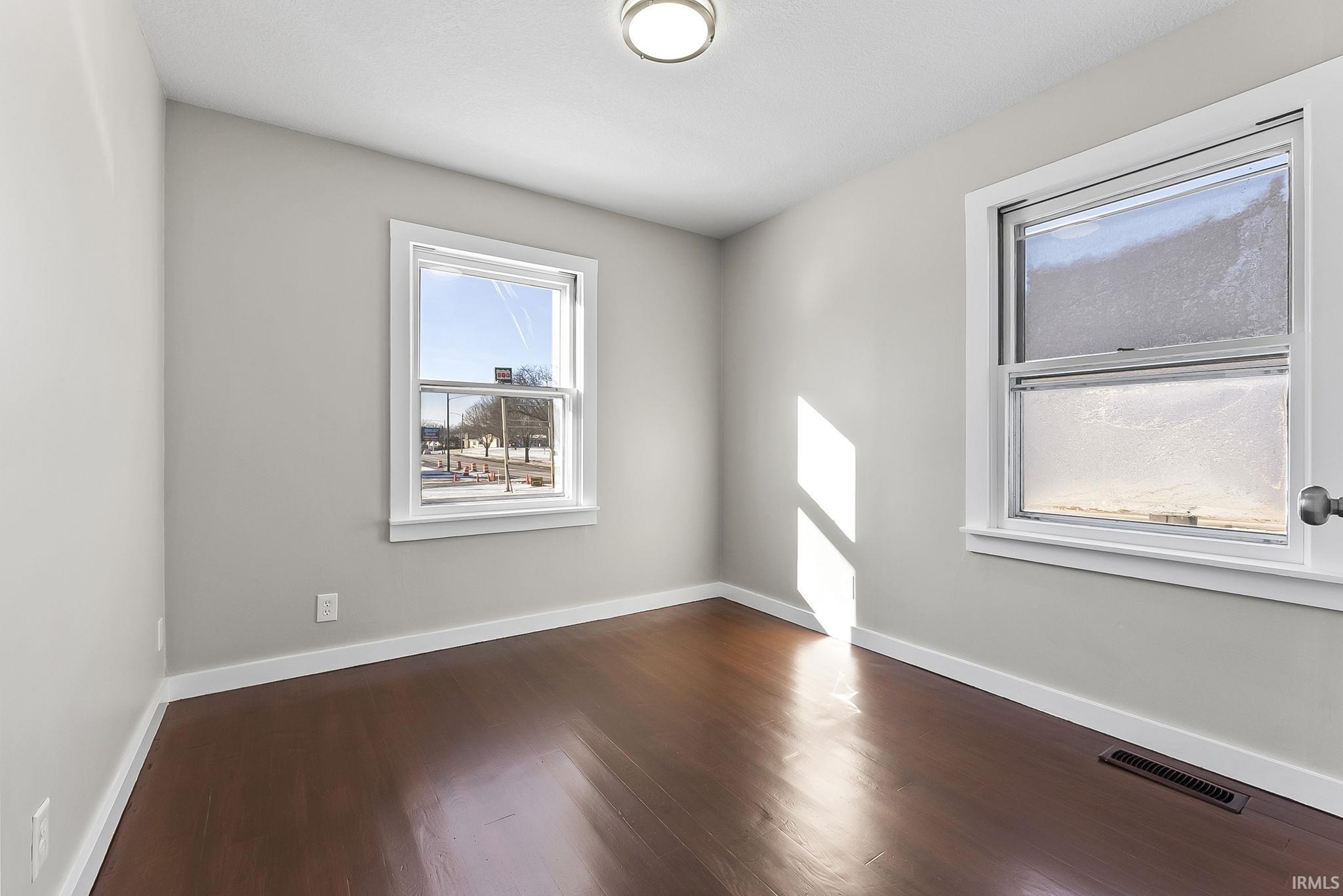 411 West Paulding Road Fort Wayne, IN 46807 - Photo 7 of 12