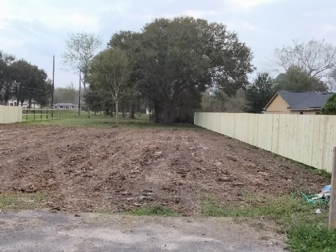 542 North Pine Road Arcola, TX 77583 - Photo 10 of 13