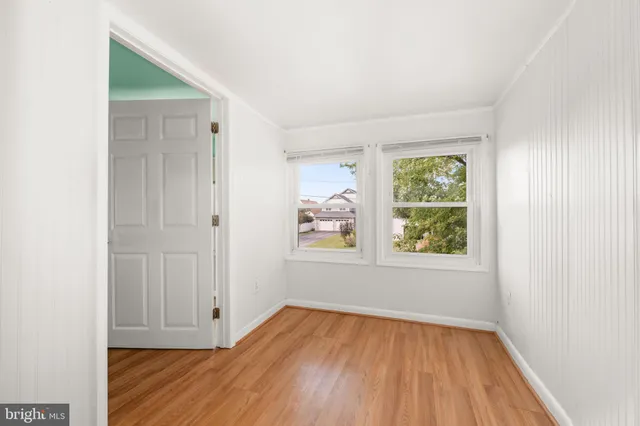 $400,000 | 805 Chester River Drive, Grasonville, MD 21638