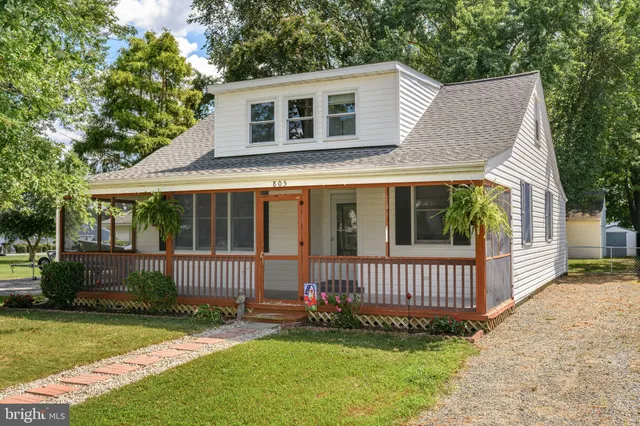$400,000 | 805 Chester River Drive, Grasonville, MD 21638