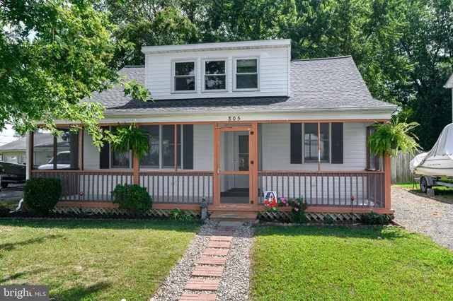 $400,000 | 805 Chester River Drive, Grasonville, MD 21638