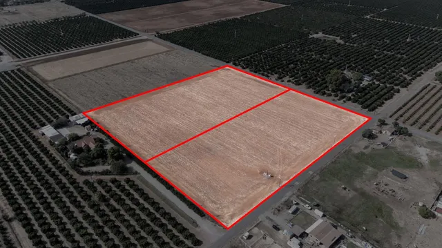 a wooden floor with wooden floor