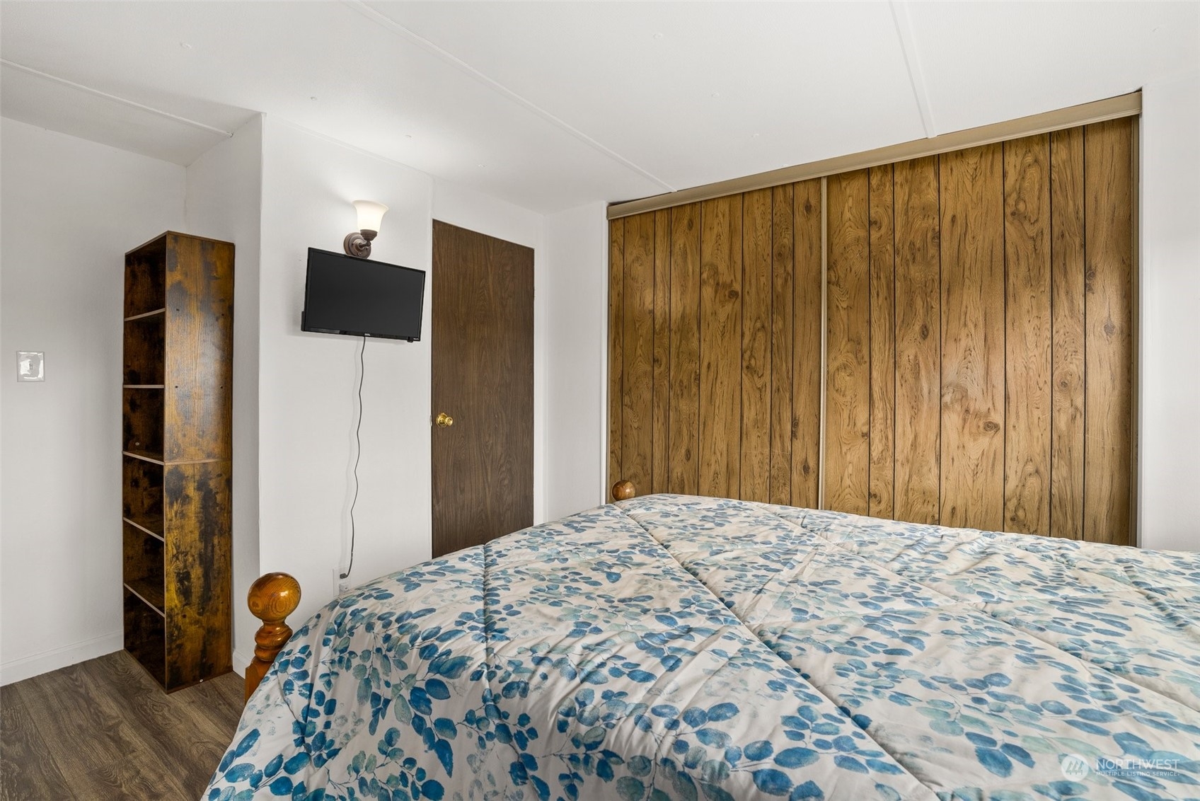 1050 Howard Street, Unit 7 Raymond, WA 98577 - Photo 11 of 19