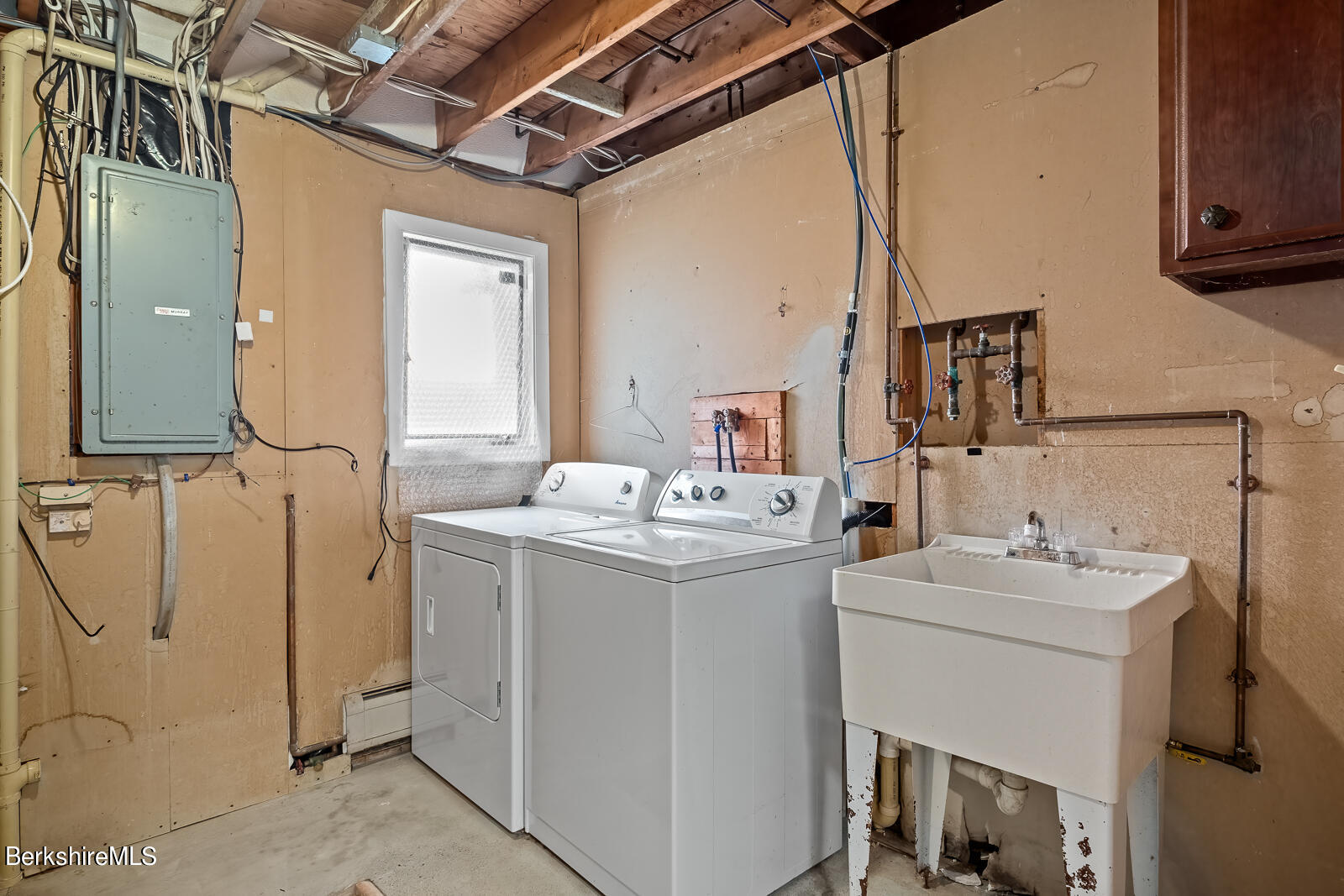386 Oblong Road Williamstown, MA 01267 - Photo 21 of 29 21-386-Oblong