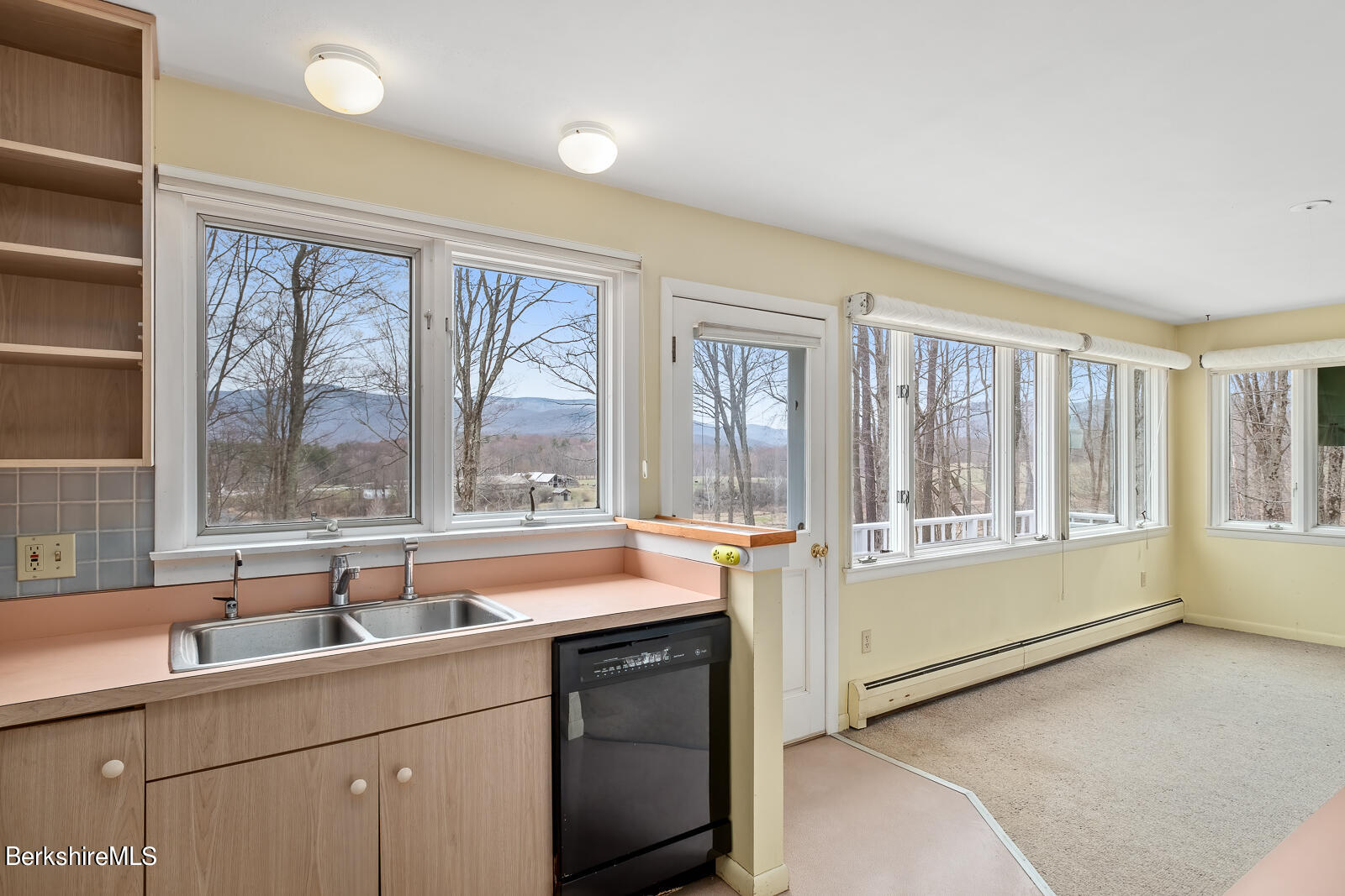 386 Oblong Road Williamstown, MA 01267 - Photo 9 of 29 9-386-Oblong