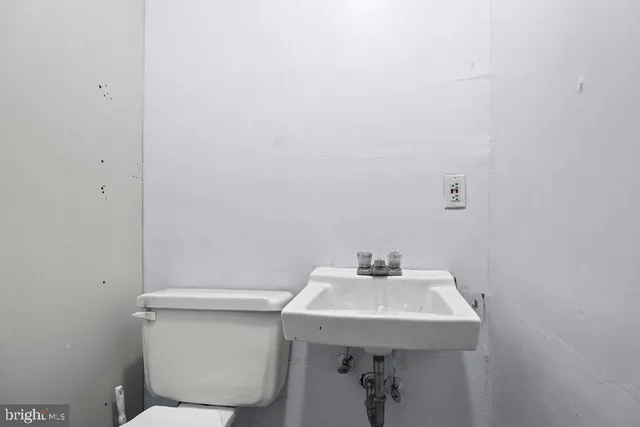 a view of an entryway