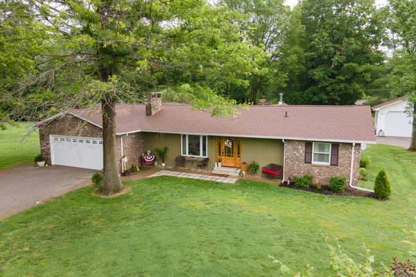 $349,000 | 443 Timber Trail Drive, Murphysboro, IL 62966