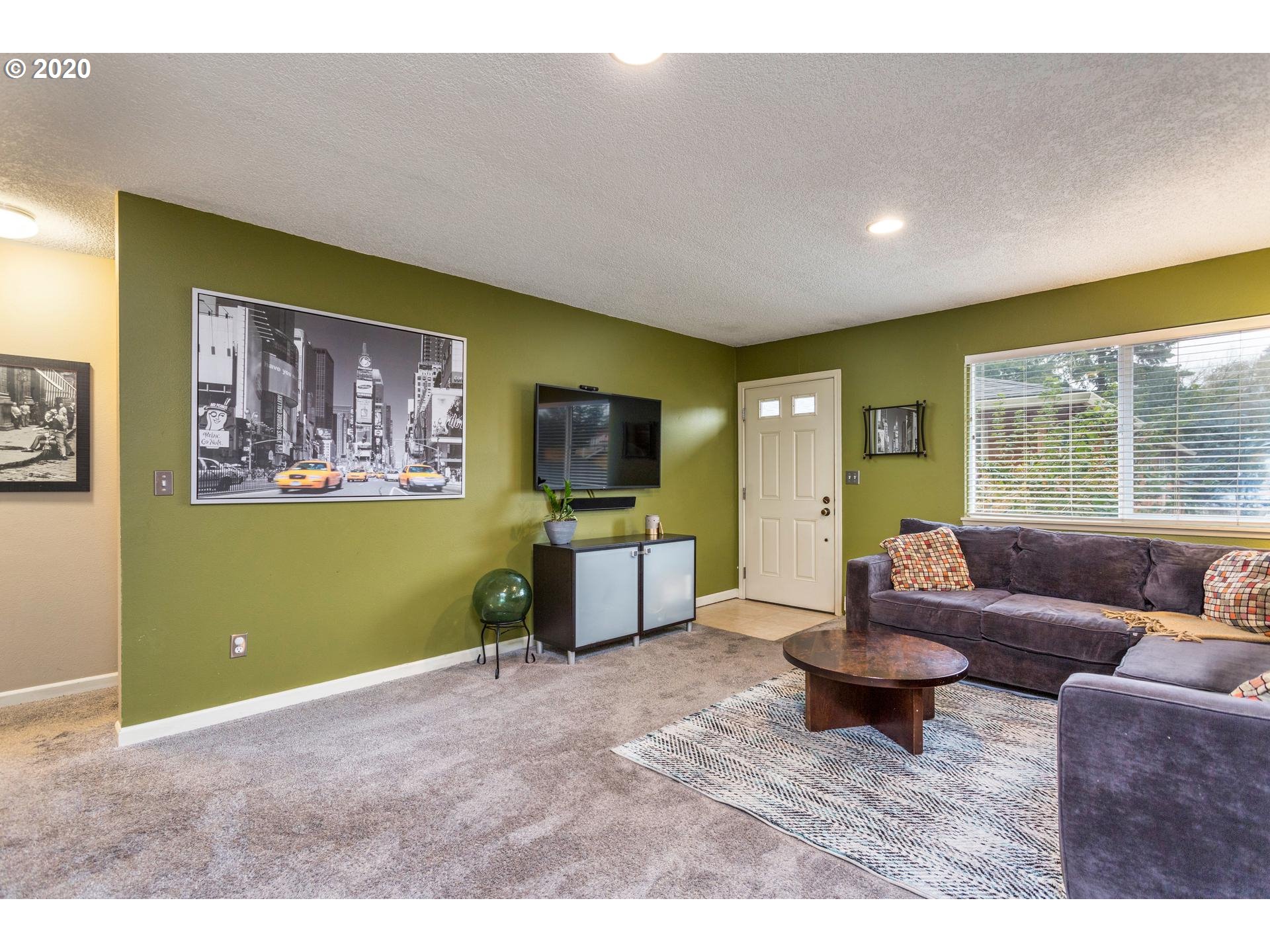 2529 Southwest Spring Garden Street, Unit 12 Portland, OR 97219 - Photo 4 of 22 Gallery Image 4