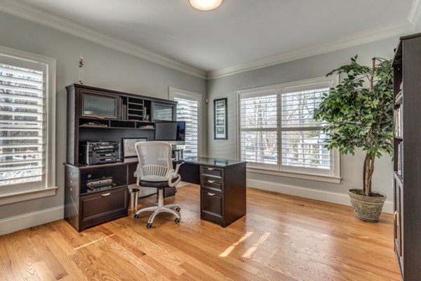 22 Centre Street Lexington, MA 02421 - Photo 15 of 30