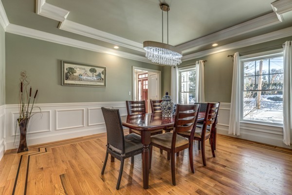 22 Centre Street Lexington, MA 02421 - Photo 8 of 30