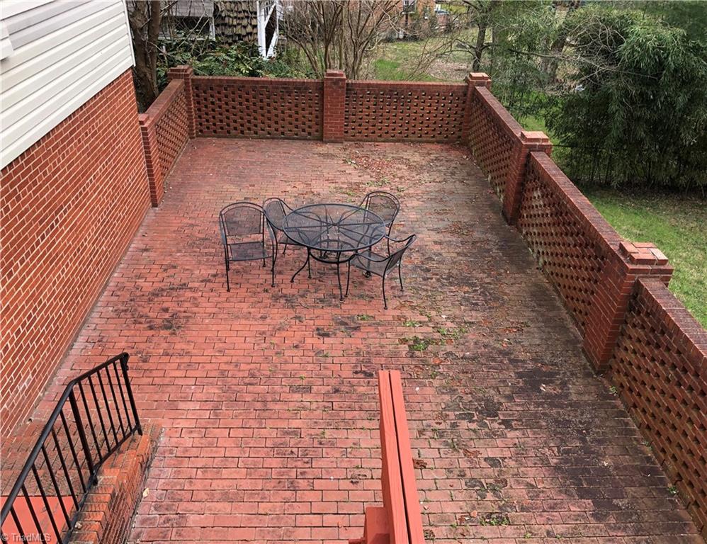 707 Overbrook Drive High Point, NC 27262 - Photo 10 of 10 Gallery Image 10