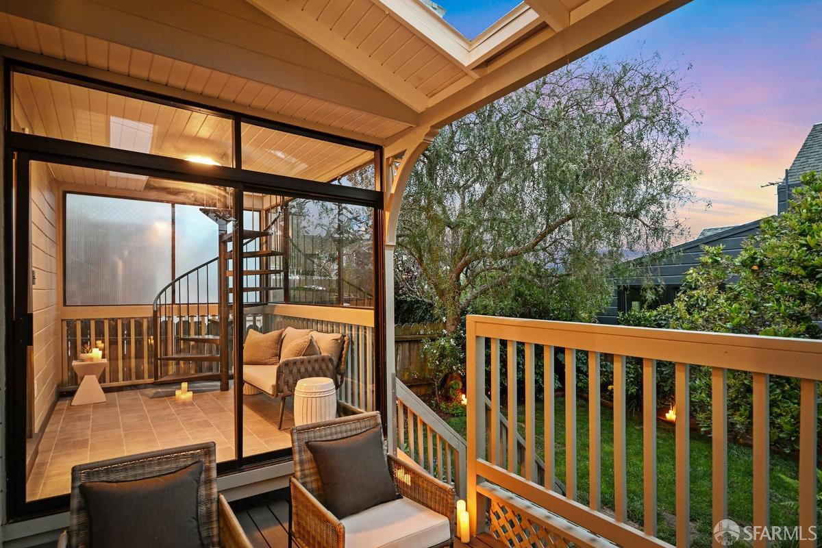 115 Hoffman San Francisco, CA 94114 - Photo 37 of 44