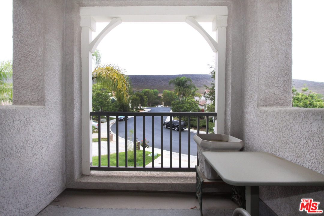 334 Woodland Road Simi Valley, CA 93065 - Photo 21 of 29