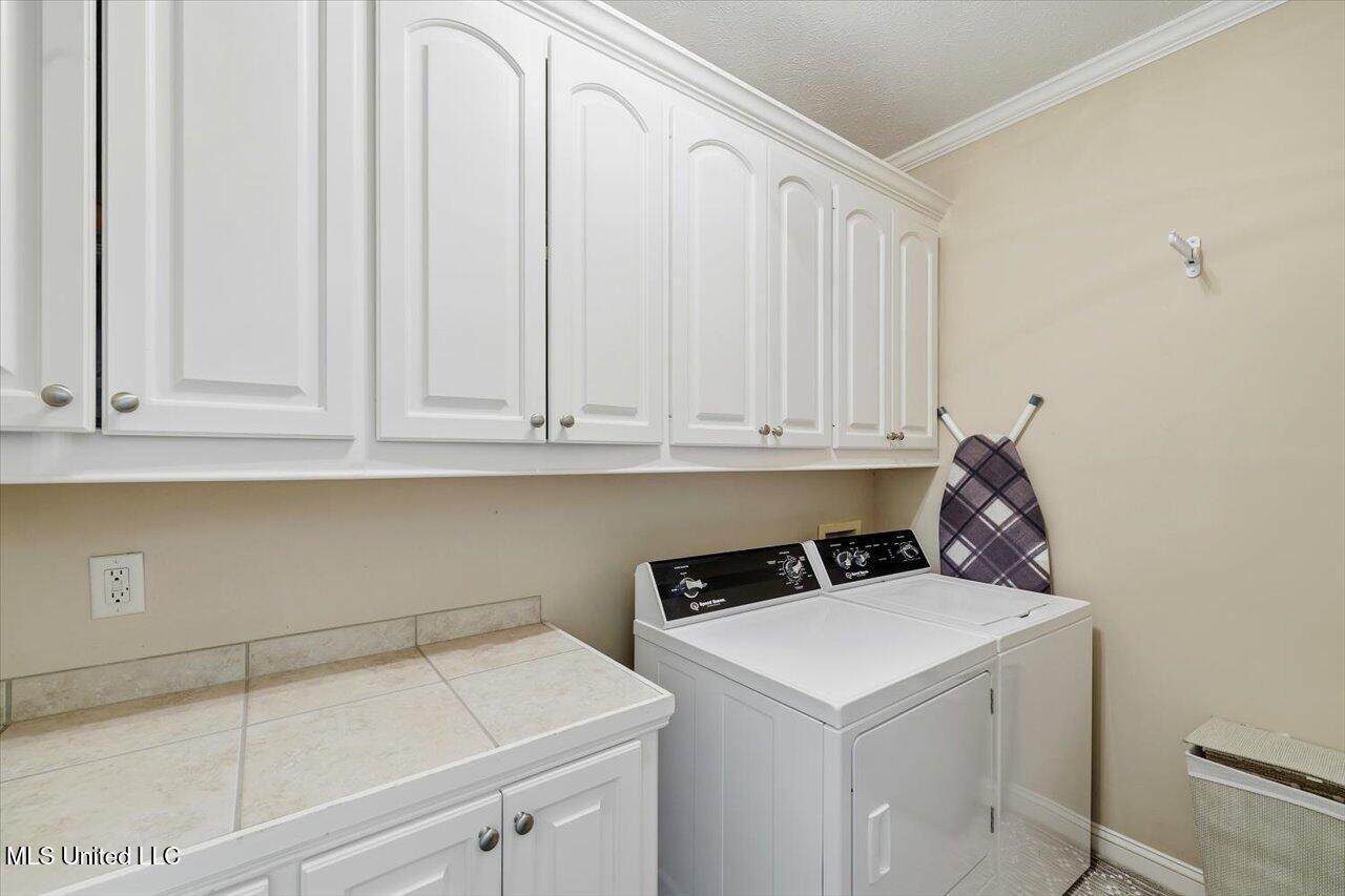 153 Baileys Ridge Circle Clinton, MS 39056 - Photo 18 of 47 18-153 Baileys Ridge Cir _ Home Tours MS