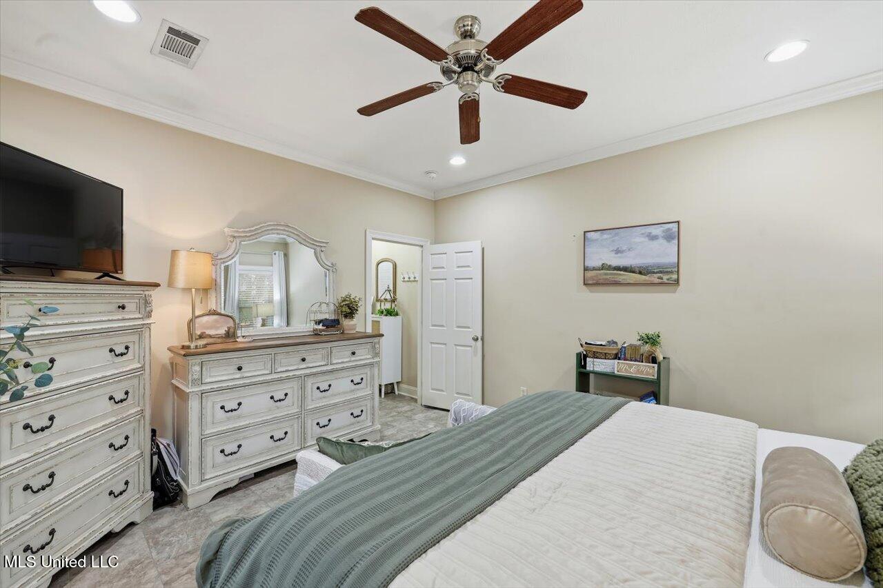 153 Baileys Ridge Circle Clinton, MS 39056 - Photo 20 of 47 20-153 Baileys Ridge Cir _ Home Tours MS