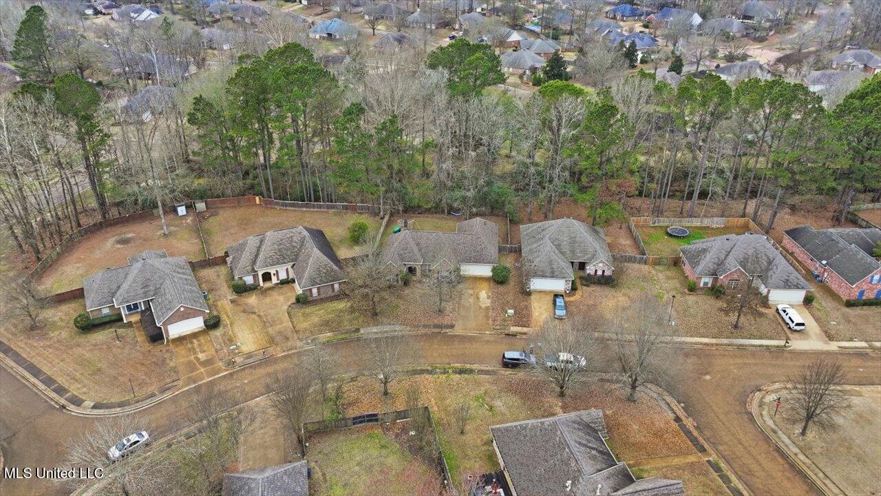 153 Baileys Ridge Circle Clinton, MS 39056 - Photo 41 of 47 41-153 Baileys Ridge Cir _ Home Tours MS