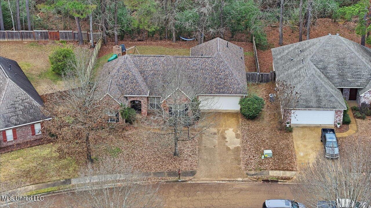 153 Baileys Ridge Circle Clinton, MS 39056 - Photo 42 of 47 42-153 Baileys Ridge Cir _ Home Tours MS