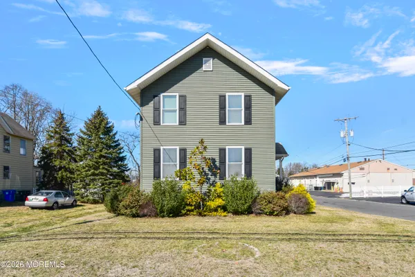 $3,500 | 108 Morris Avenue, Belford, NJ 07718