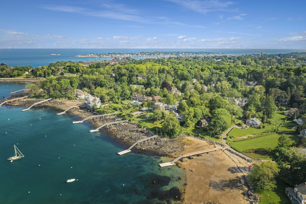 3 Mooring Road Marblehead, MA 01945 - Photo 3 of 37
