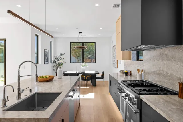 $4,560,000 | 89 Centre Street, Mountain View, CA 94041