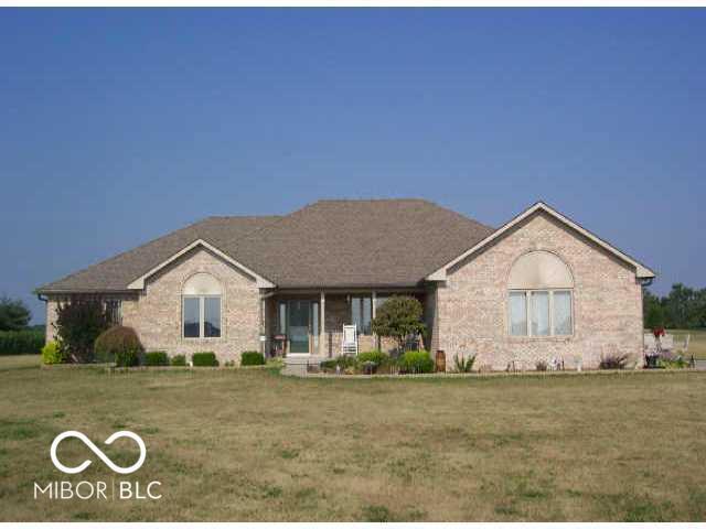 1408 Griffith Road Greenwood, IN 46143 - Photo 1 of 26 Gallery Image 1
