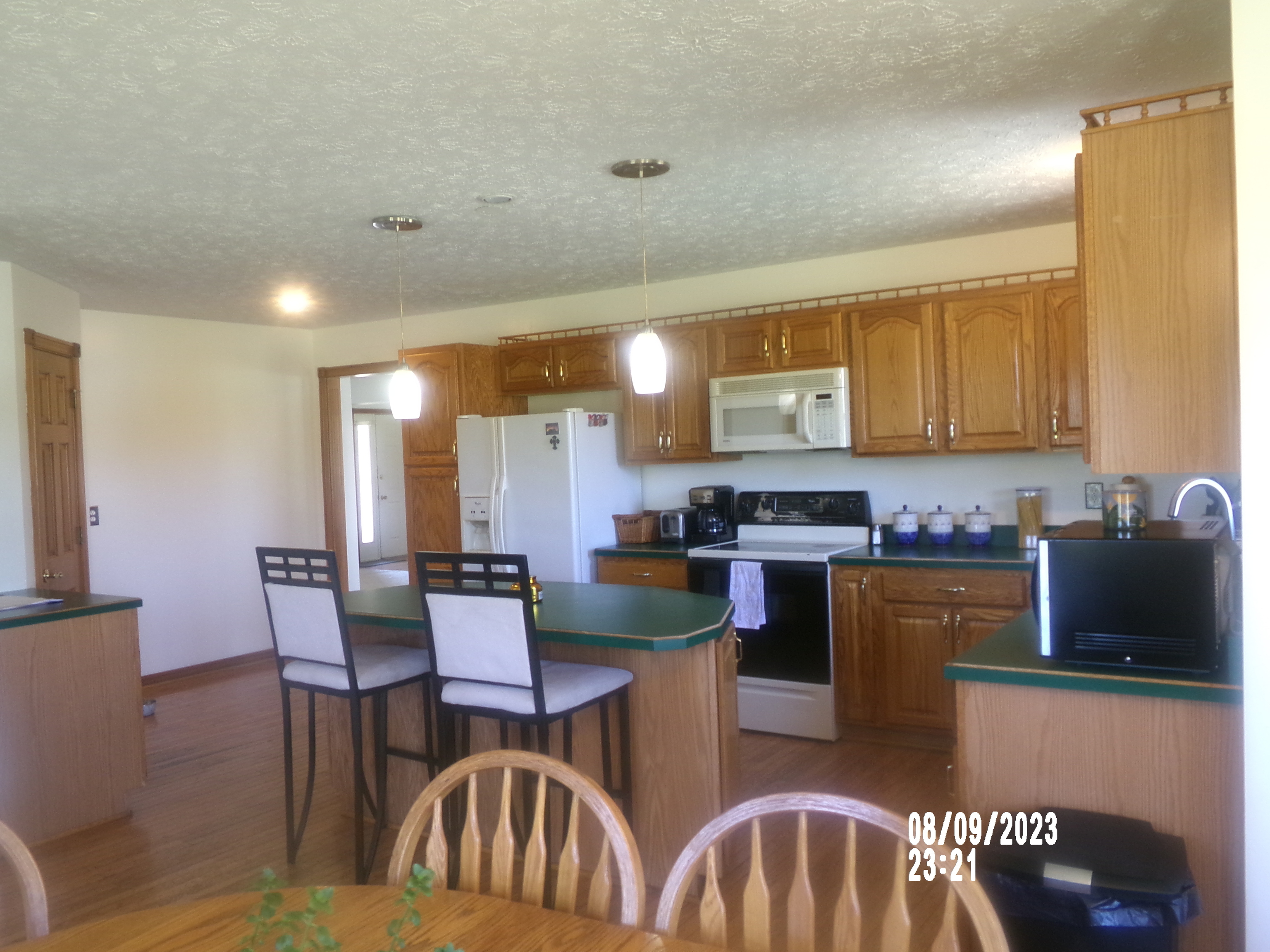 1408 Griffith Road Greenwood, IN 46143 - Photo 5 of 26 Gallery Image 5