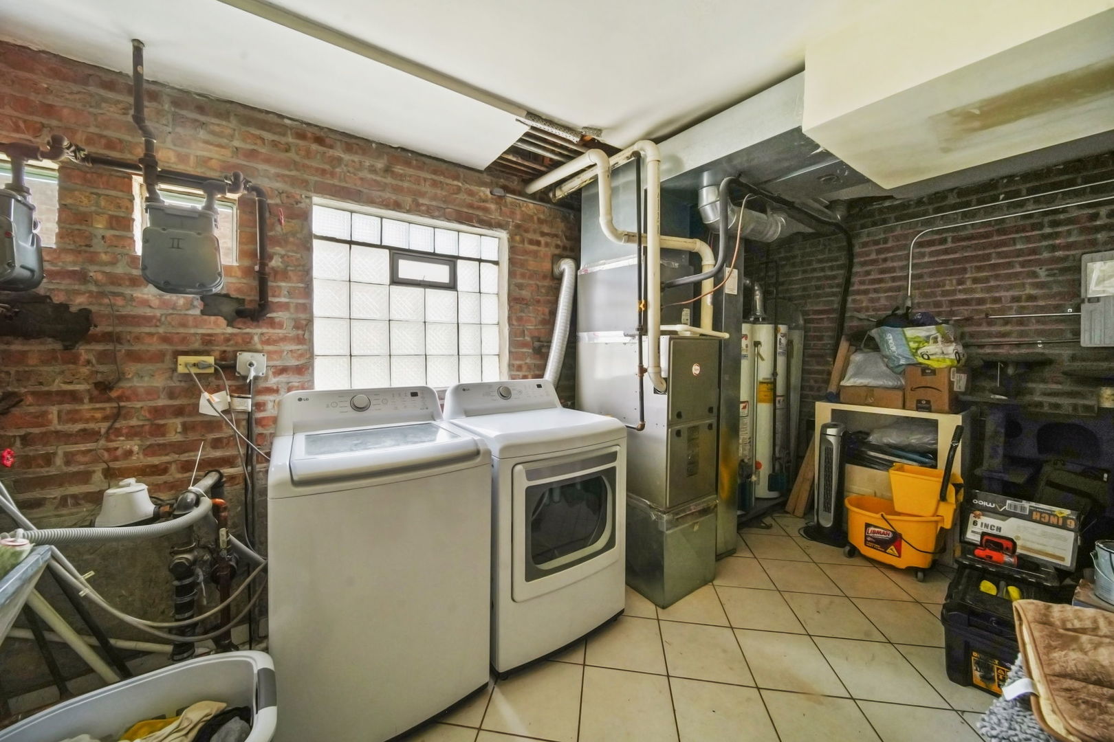 7235 Park Avenue Summit, IL 60501 - Photo 27 of 30 a utility room with dryer and washer