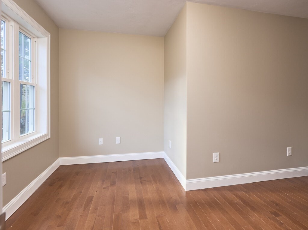 60 Harrington Road Charlton, MA 01507 - Photo 23 of 42 Gallery Image 23