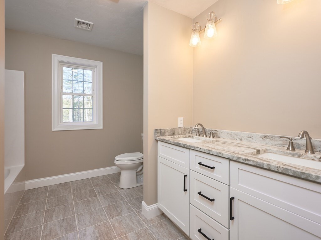 60 Harrington Road Charlton, MA 01507 - Photo 24 of 42 Gallery Image 24