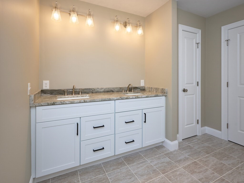 60 Harrington Road Charlton, MA 01507 - Photo 31 of 42 Gallery Image 31