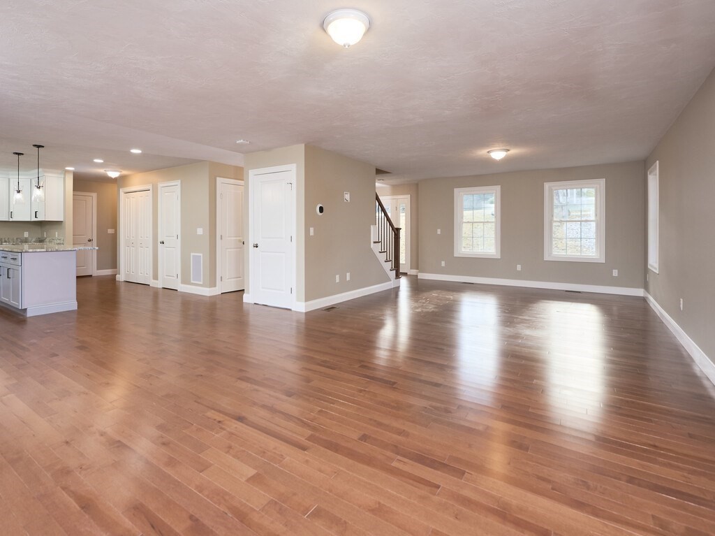 60 Harrington Road Charlton, MA 01507 - Photo 7 of 42 Gallery Image 7