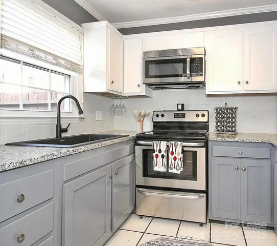 $1,395 | 858 McAlway Road, Unit A, Charlotte, NC 28211