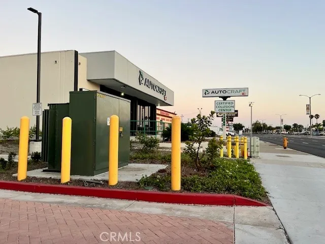 $4,900,000 | 123-13666 Harbor Boulevard, Santa Ana, CA 92843