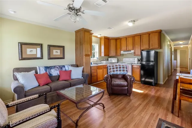 $169,900 | 178 Wallace Moore Road, Sulphur, LA 70665