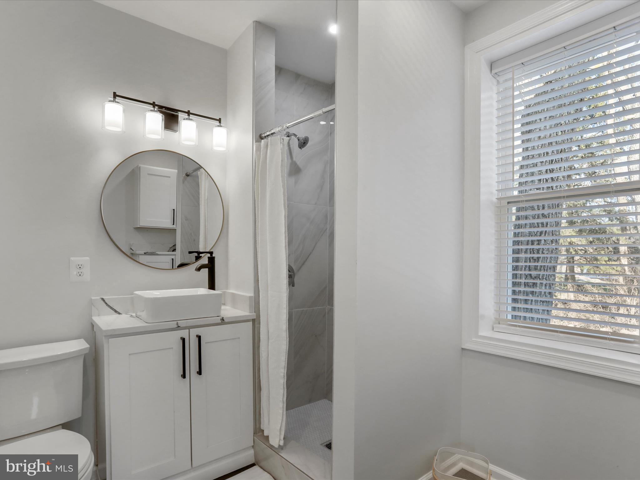 24824 Pen Mar Road Cascade, MD 21719 - Photo 26 of 83 En suite