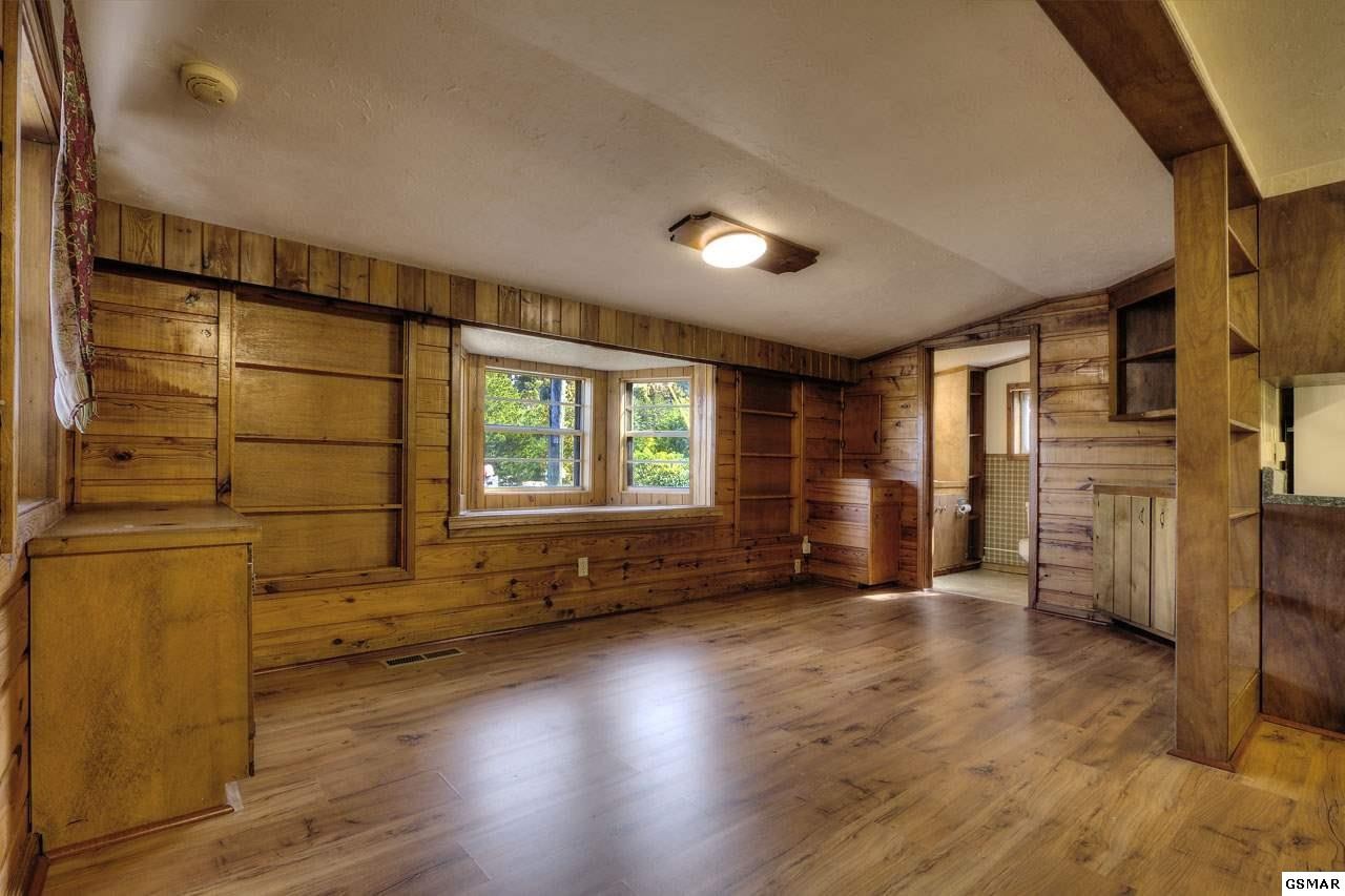 1505 Parrotts Chapel Road Sevierville, TN 37876 - Photo 10 of 36