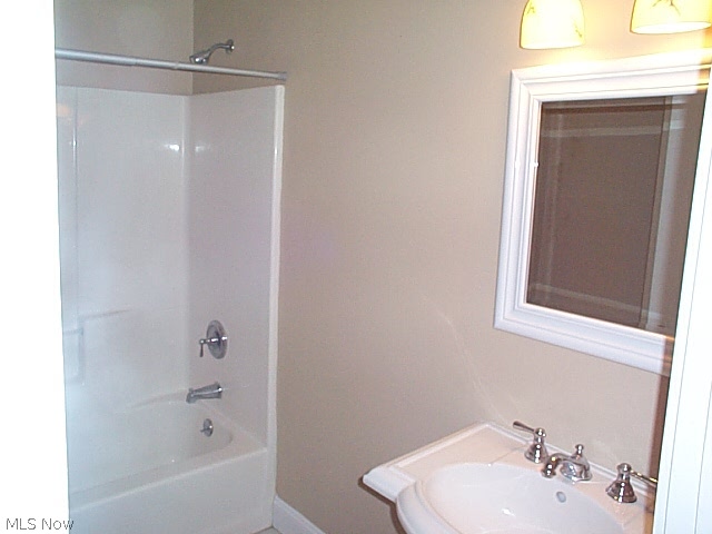 17540 Haskins Road Chagrin Falls, OH 44023 - Photo 13 of 25 Gallery Image 13