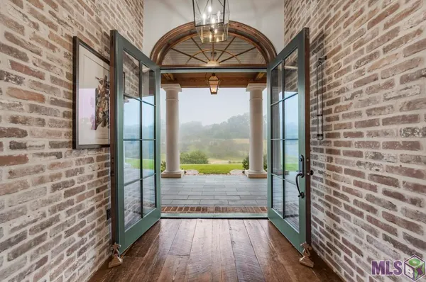 $2,450,000 | 5341 Cr-225, St. Francisville, LA 70775