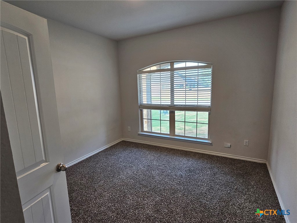 5836 Copano Road Belton, TX 76513 - Photo 7 of 14 Gallery Image 7