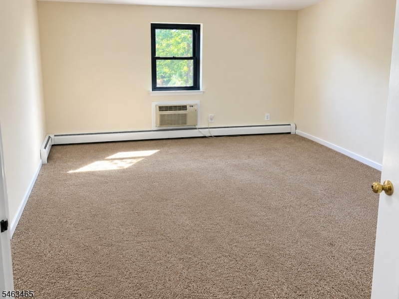 1041 Ridge Street, Unit B 59 Phillipsburg, NJ 08865 - Photo 4 of 14 Gallery Image 4