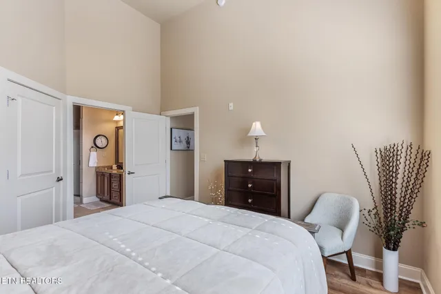 $2,900 | 445 West Blount Avenue, Unit 102, Knoxville, TN 37920