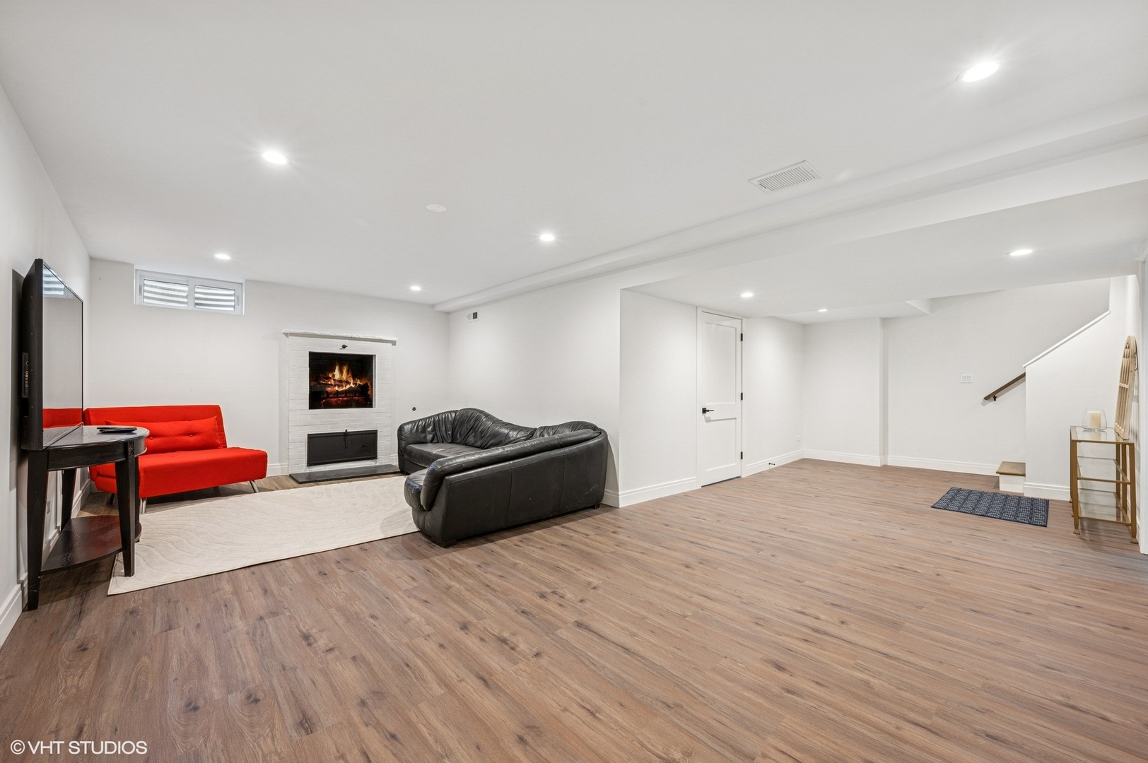 1933 Ridgewood Lane West Glenview, IL 60025 - Photo 30 of 42 a living room with furniture and a wooden floor