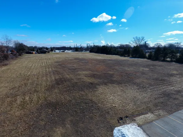 $700,000 | 1403 Catherine McAuley Drive, Port Huron, MI 48060