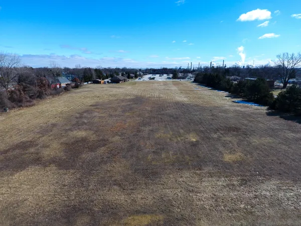 $700,000 | 1403 Catherine McAuley Drive, Port Huron, MI 48060