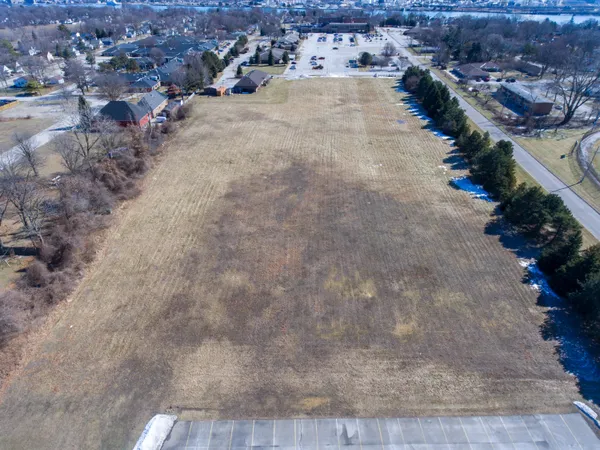 $700,000 | 1403 Catherine McAuley Drive, Port Huron, MI 48060