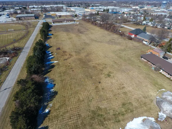 $700,000 | 1403 Catherine McAuley Drive, Port Huron, MI 48060