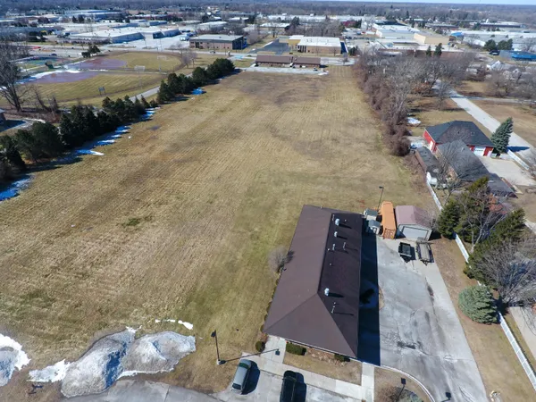 $700,000 | 1403 Catherine McAuley Drive, Port Huron, MI 48060