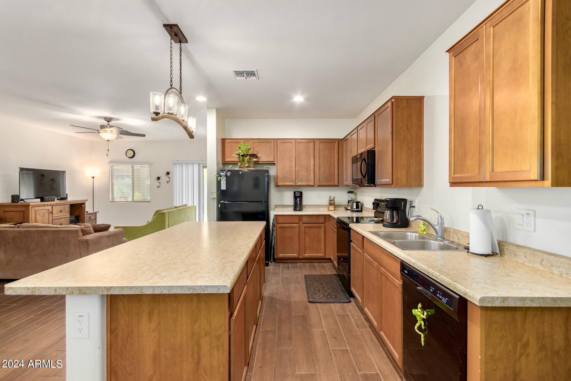 11524 West Calavar Road El Mirage, AZ 85335 - Photo 8 of 23 Kitchen